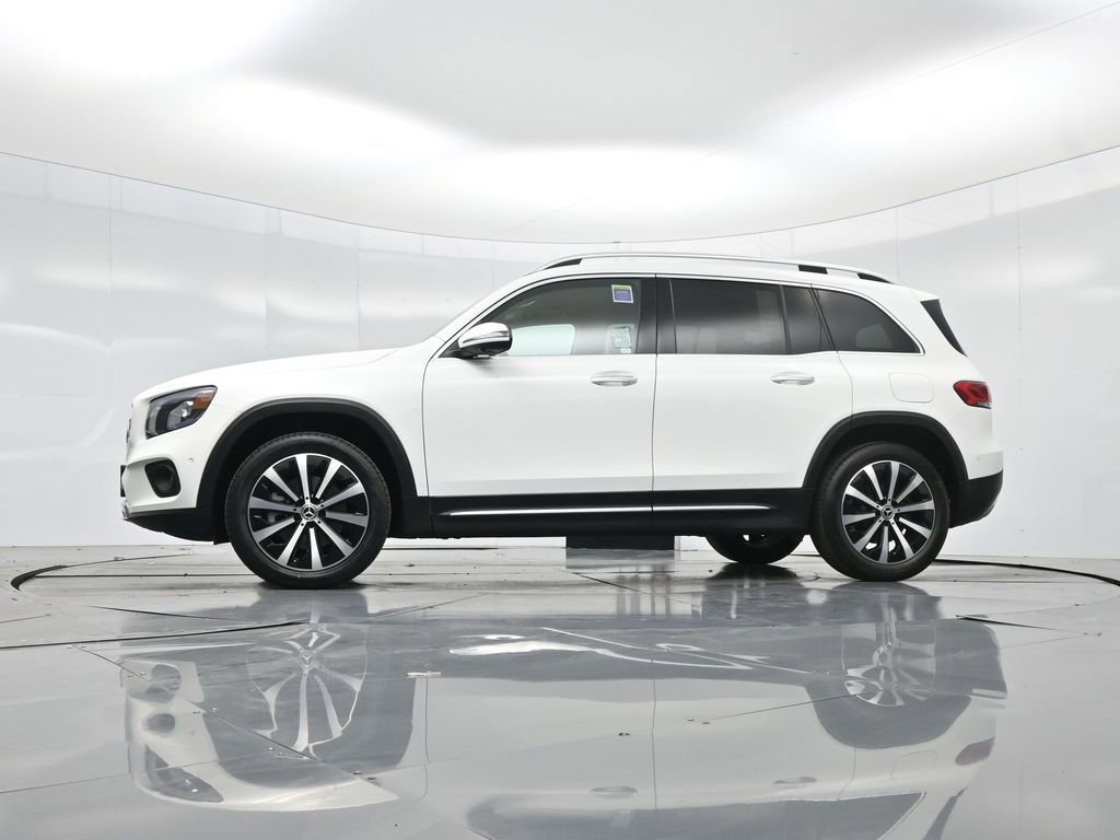 Used 2022 Mercedes-Benz GLB 250 image 43