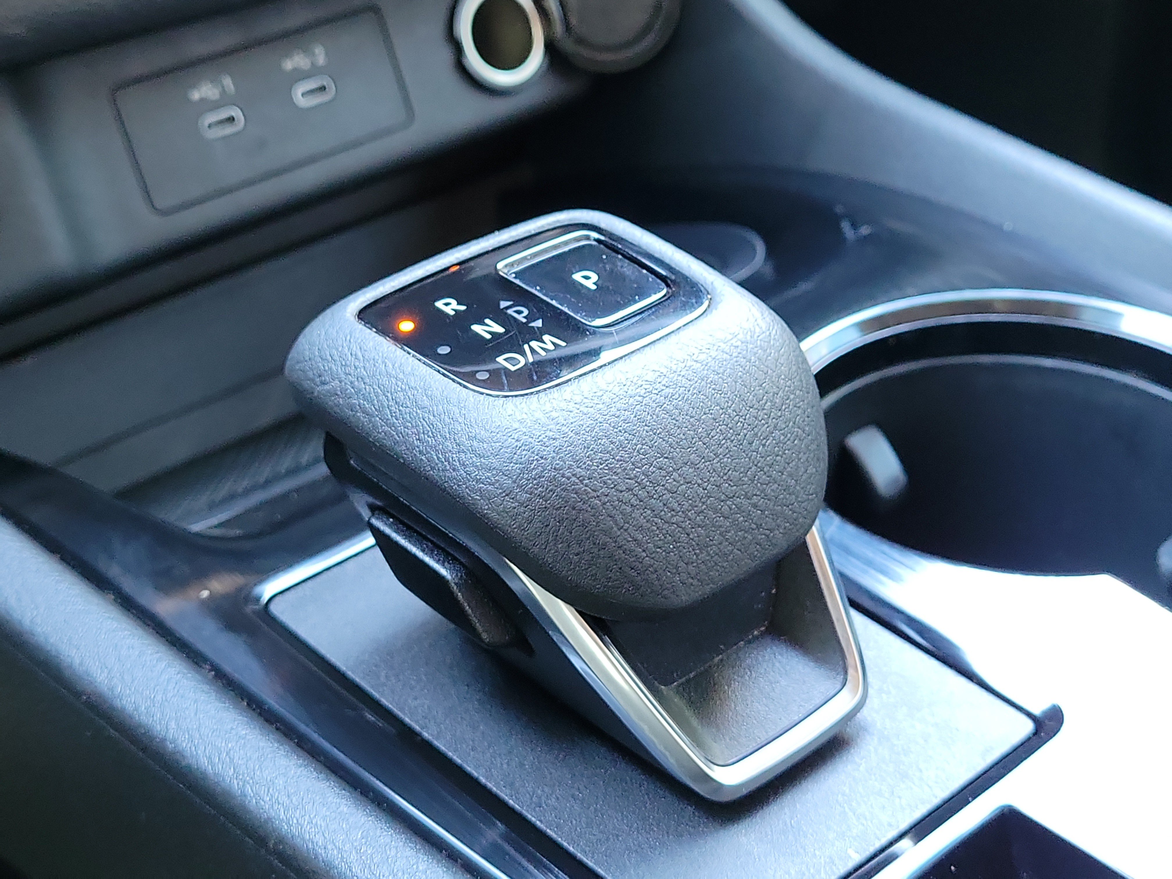 Certified 2024 Nissan Rogue S FWD image 30