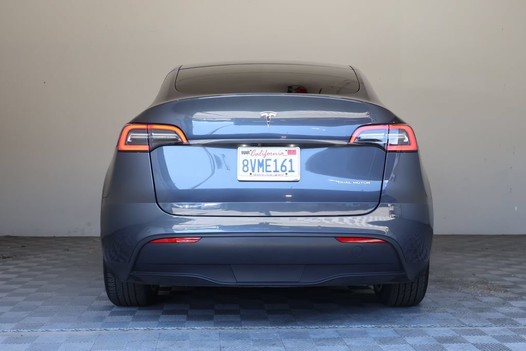 Used 2021 Tesla Model Y Long Range AWD/4WD image 10