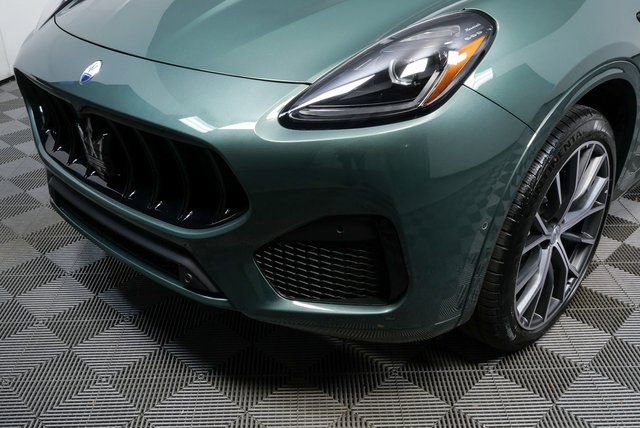 New 2026 Maserati Grecale Folgore AWD/4WD image 38