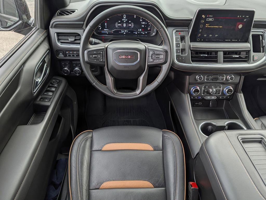 Used 2024 GMC Yukon XL AT4 w/ AT4 Premium Package image 11