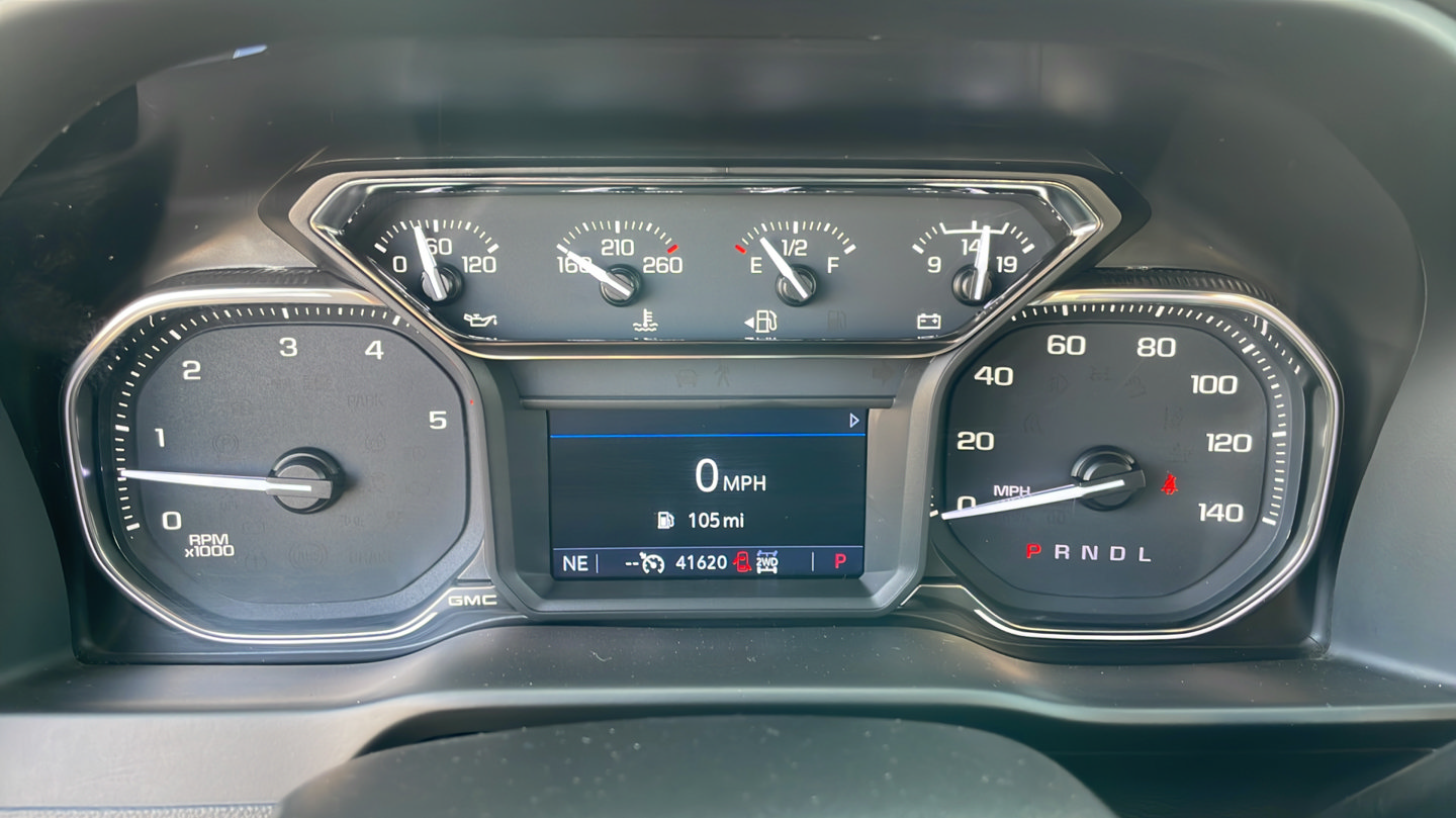 Used 2022 GMC Sierra 3500 SLT w/ Gooseneck/5TH Wheel Package AWD/4WD image 16