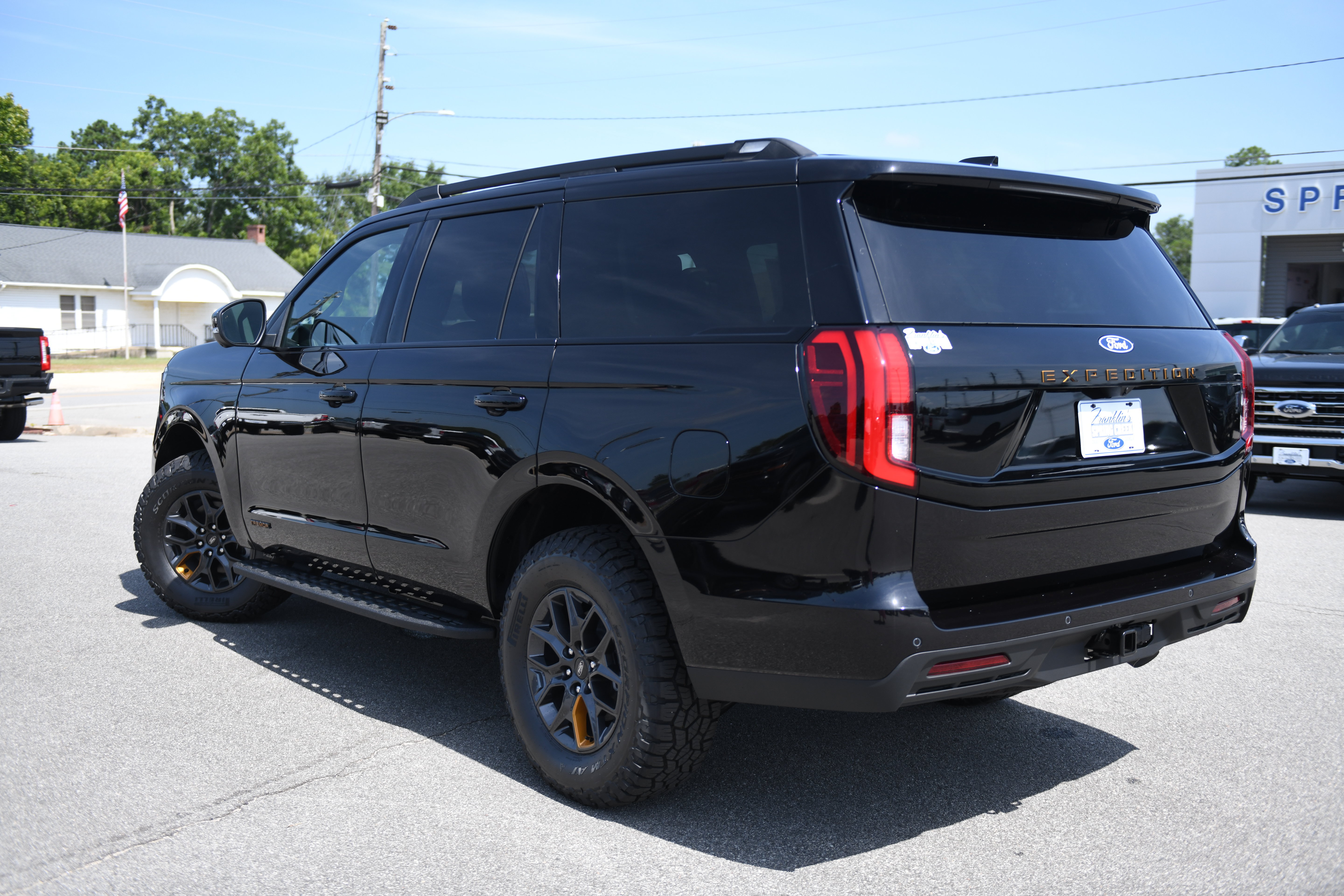 New 2027 Ford Expedition Tremor w/ Driver's Package AWD/4WD image 8