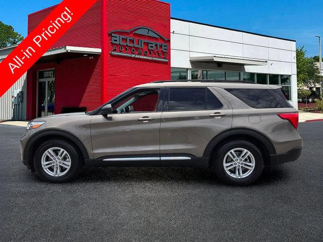 Used 2021 Ford Explorer XLT w/ Equipment Group 202A RWD image 2