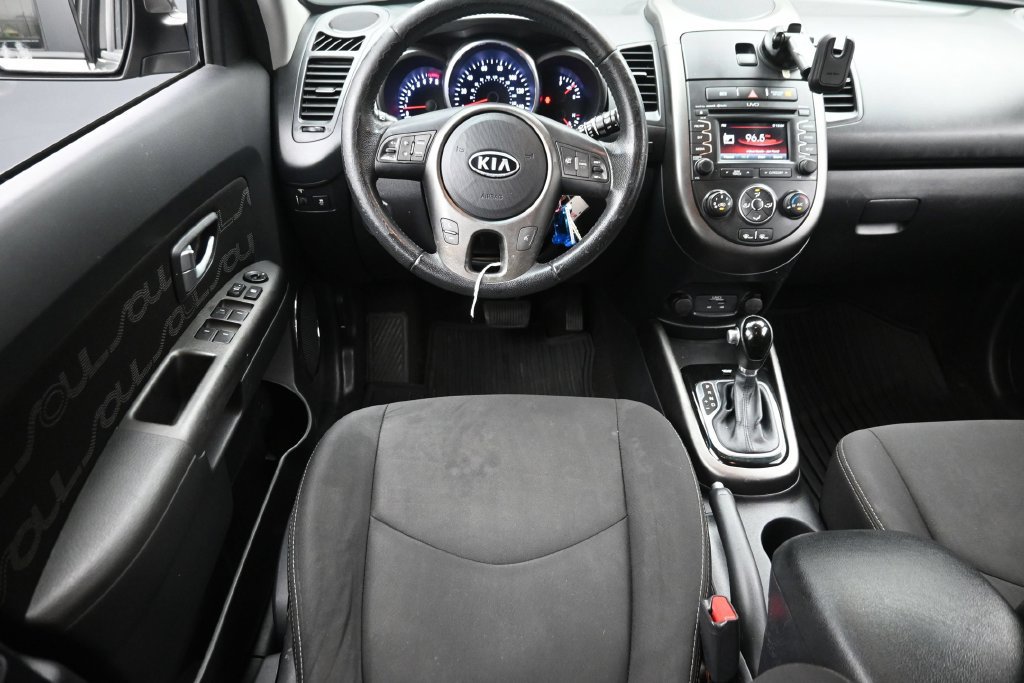 Used 2012 Kia Soul + w/ Audio Pkg FWD image 14