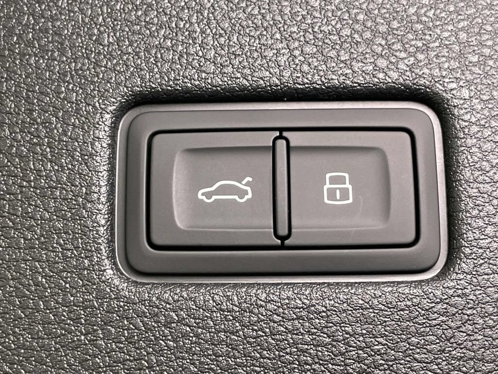 New 2026 Audi Q8 Premium Plus AWD/4WD image 21