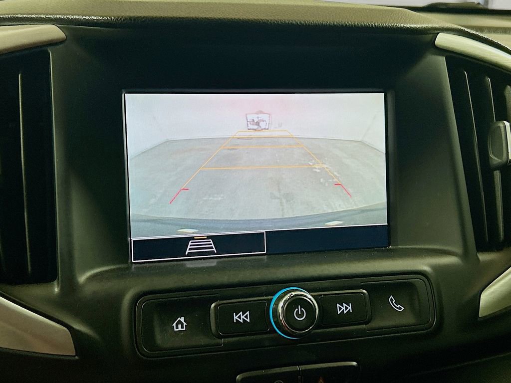 Used 2022 GMC Terrain SLE w/ Driver Convenience Package FWD image 11