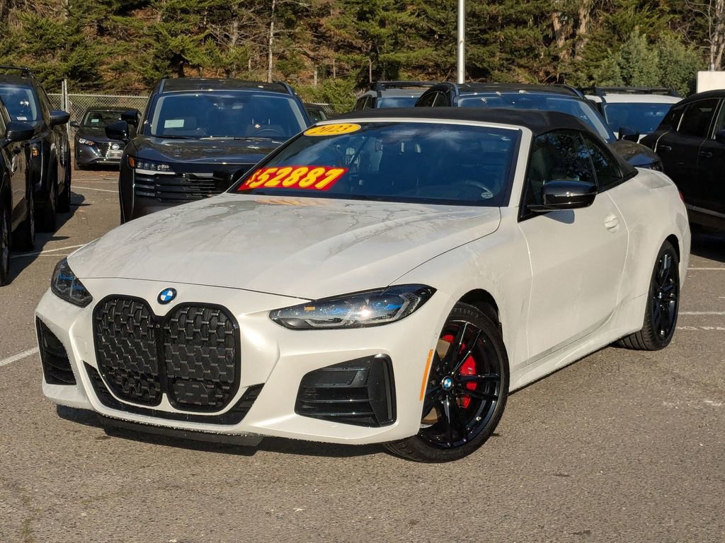 Used 2023 BMW 440i xDrive Convertible w/ Premium Package image 2