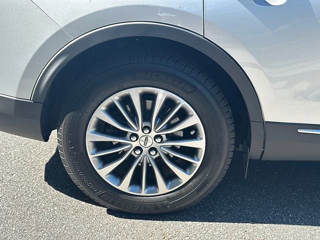 Used 2016 Lincoln MKX Select w/ Select Plus Package image 21