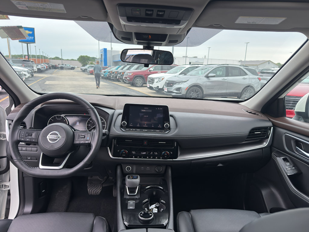 Certified 2021 Nissan Rogue SV w/ Premium Package AWD/4WD image 28