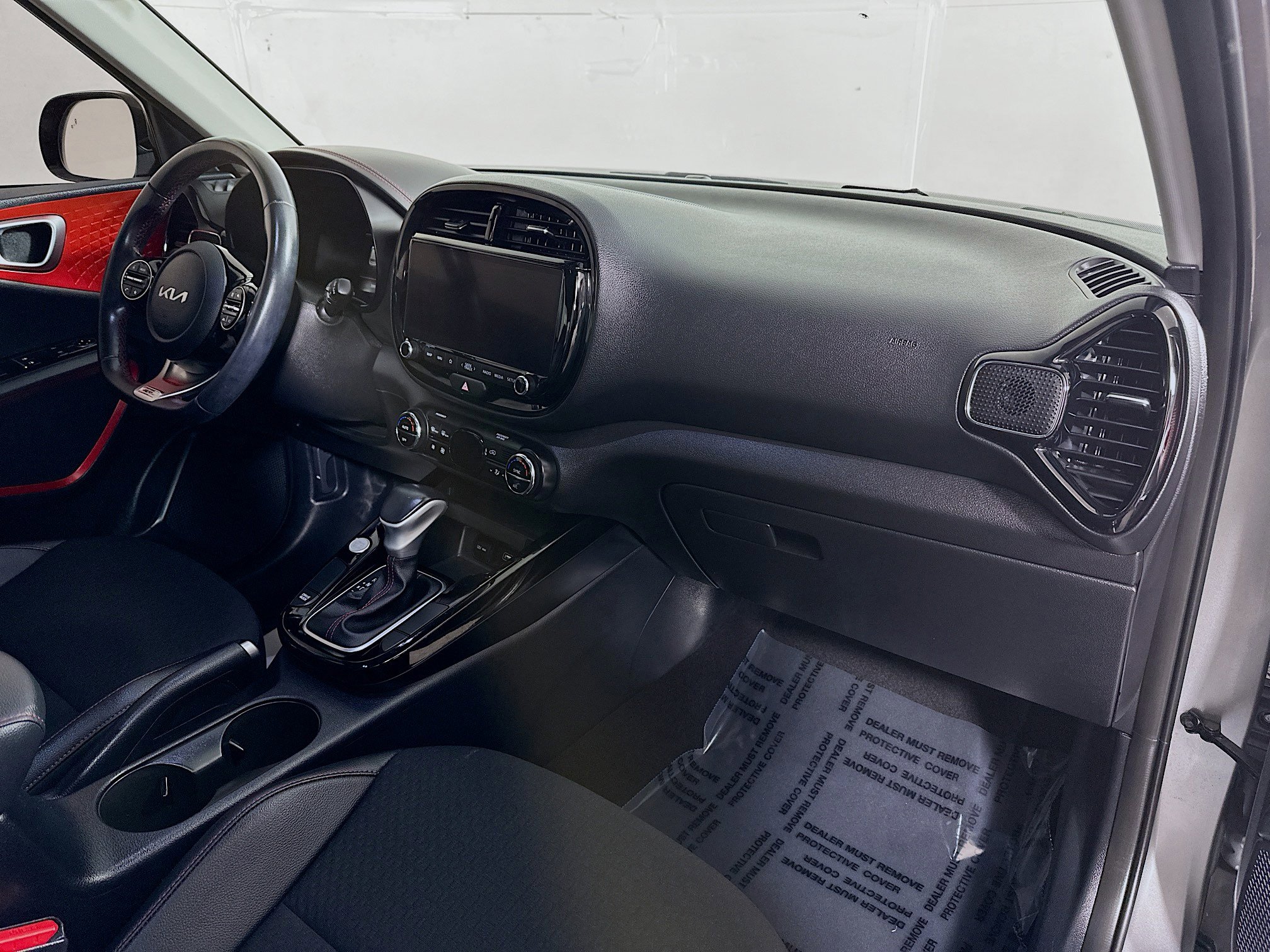 Certified 2023 Kia Soul GT-Line image 28