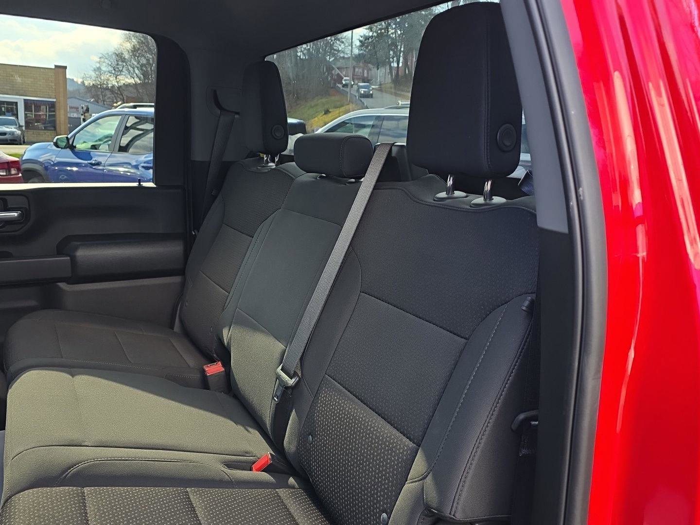 Used 2025 Chevrolet Silverado 2500 Custom image 23