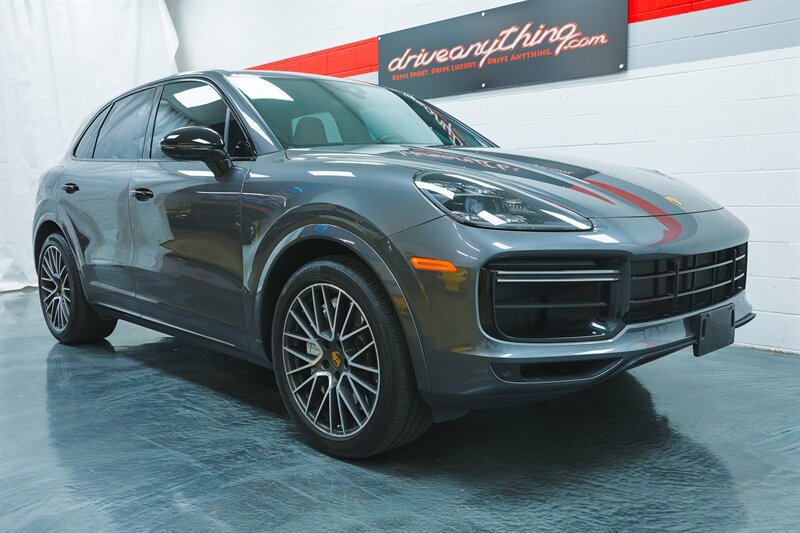 Used 2020 Porsche Cayenne Turbo AWD/4WD image 38
