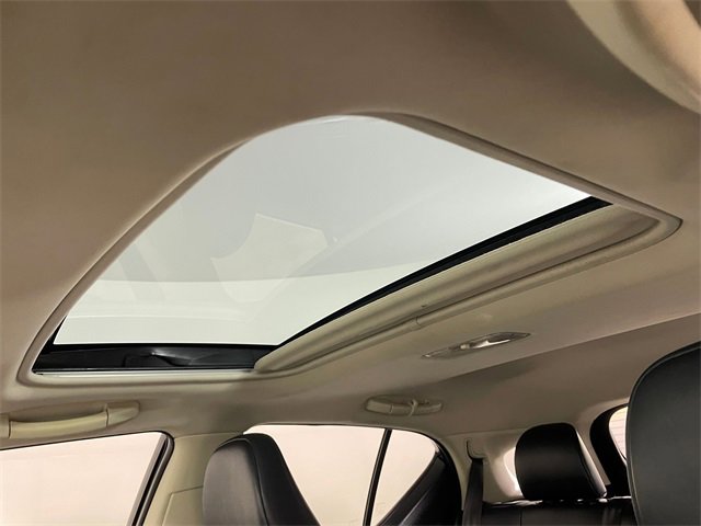 Used 2014 Lexus CT 200h image 15