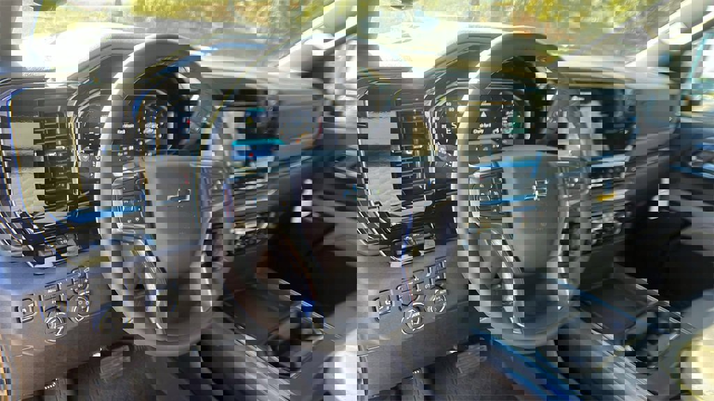 New 2026 Chevrolet Silverado 2500 ZR2 image 19