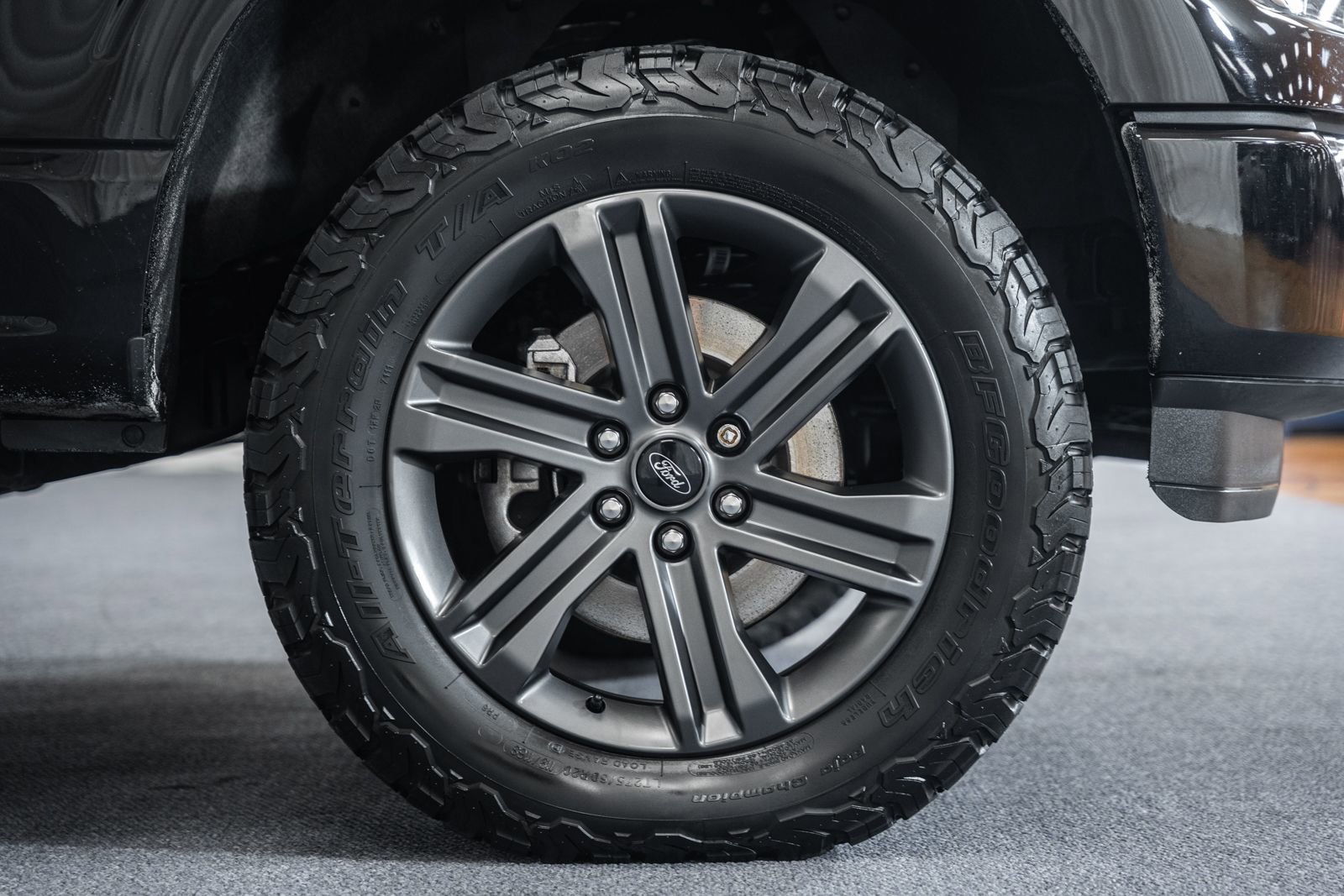 Used 2023 Ford F150 Lariat w/ Equipment Group 502A High image 17