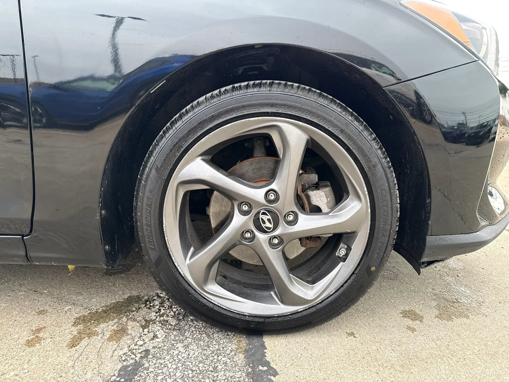Used 2019 Hyundai Veloster 2.0 FWD image 40