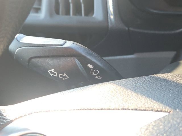 Certified 2020 Ford Transit Connect XL image 40