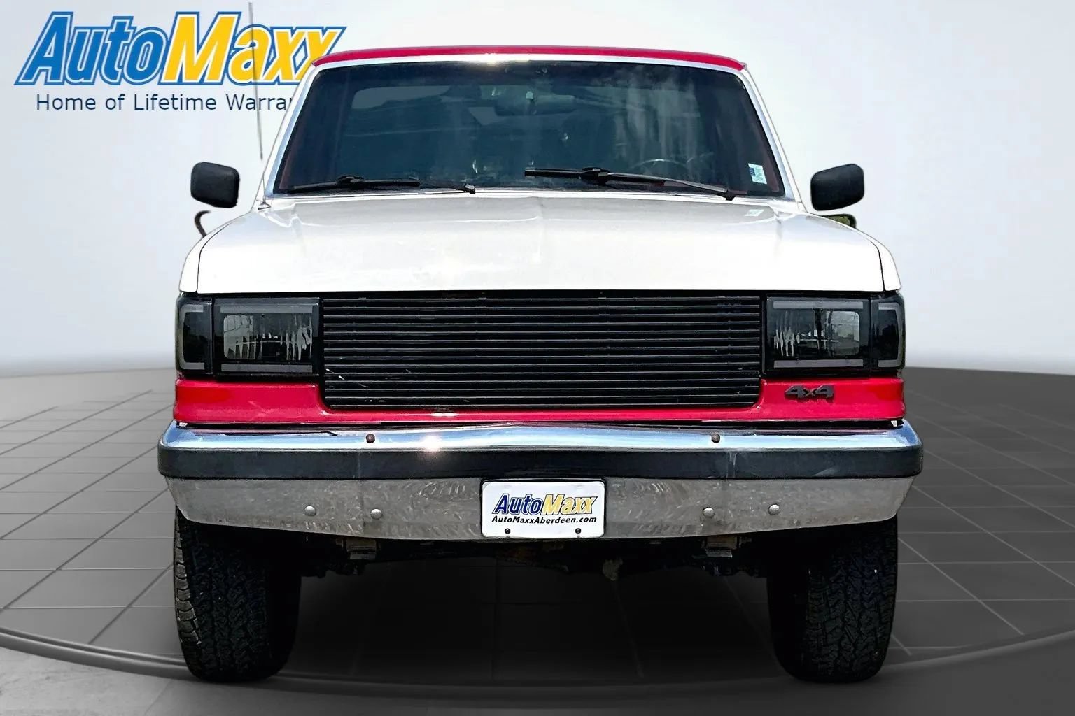 Used 1990 Ford F250 4x4 Regular Cab image 2