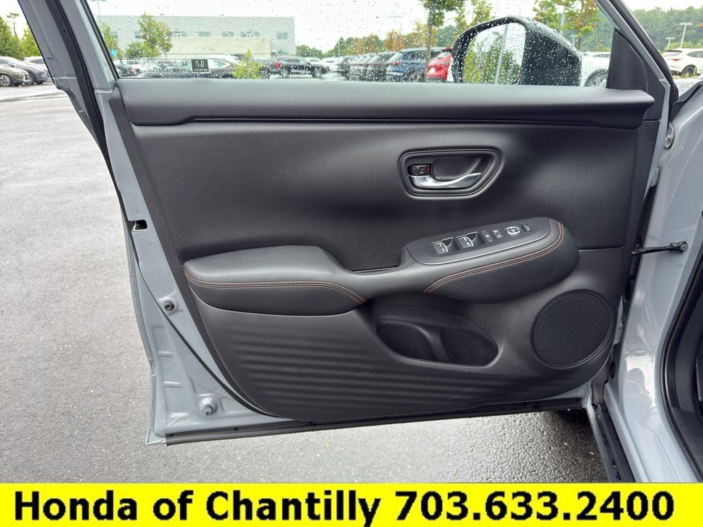 Certified 2025 Honda HR-V Sport image 19