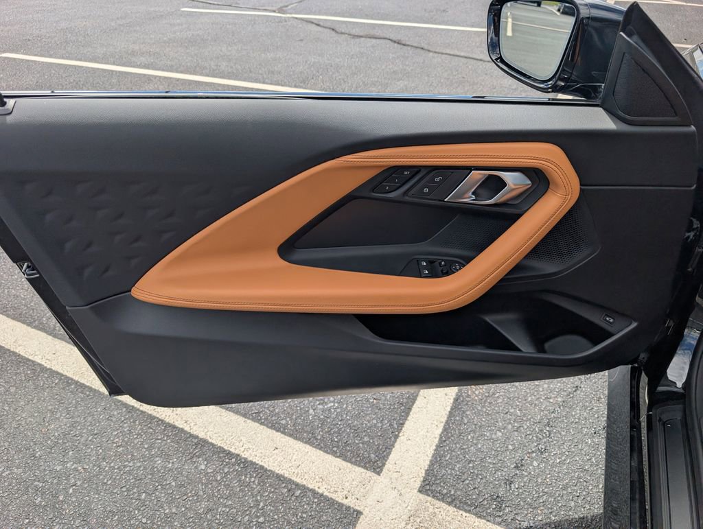 Used 2025 BMW 230i xDrive Coupe w/ Premium Package image 13