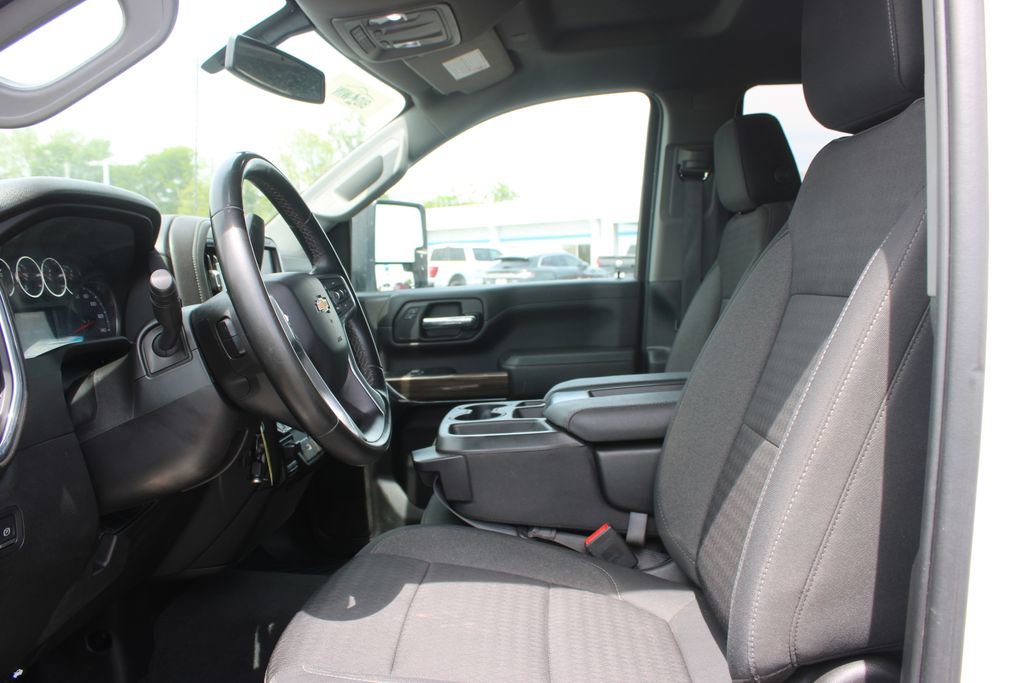 Used 2023 Chevrolet Silverado 2500 LT AWD/4WD image 21