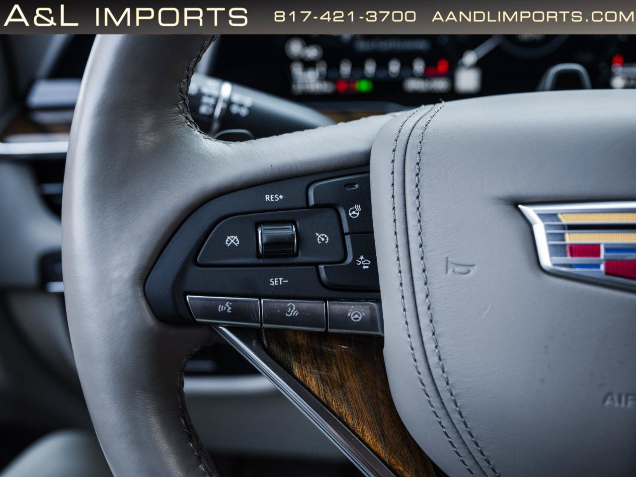 Used 2024 Cadillac Escalade Sport Platinum w/ LPO, ONYX Package AWD/4WD image 51