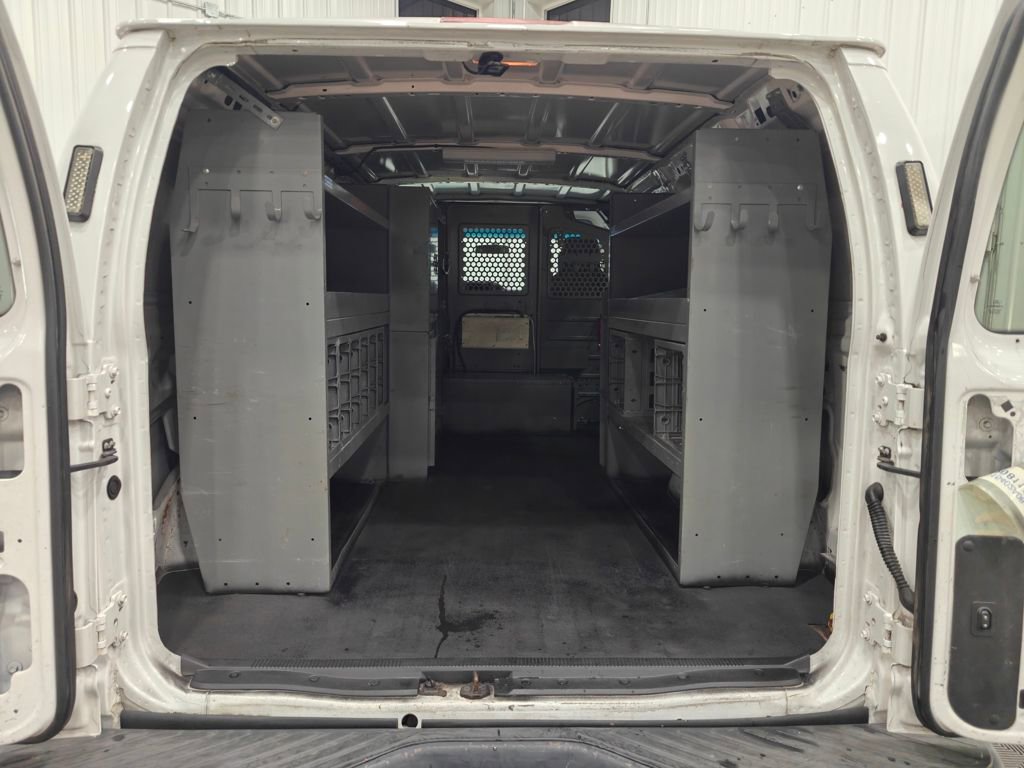 Used 2011 Ford E-250 and Econoline 250 w/ PWR Group image 26