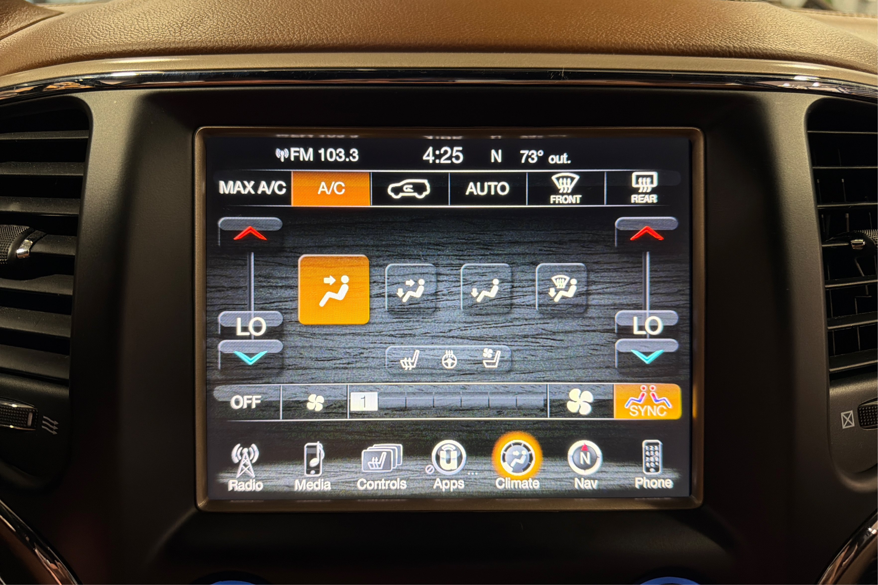 Used 2017 Jeep Grand Cherokee Summit w/ Platinum Series Group AWD/4WD image 34
