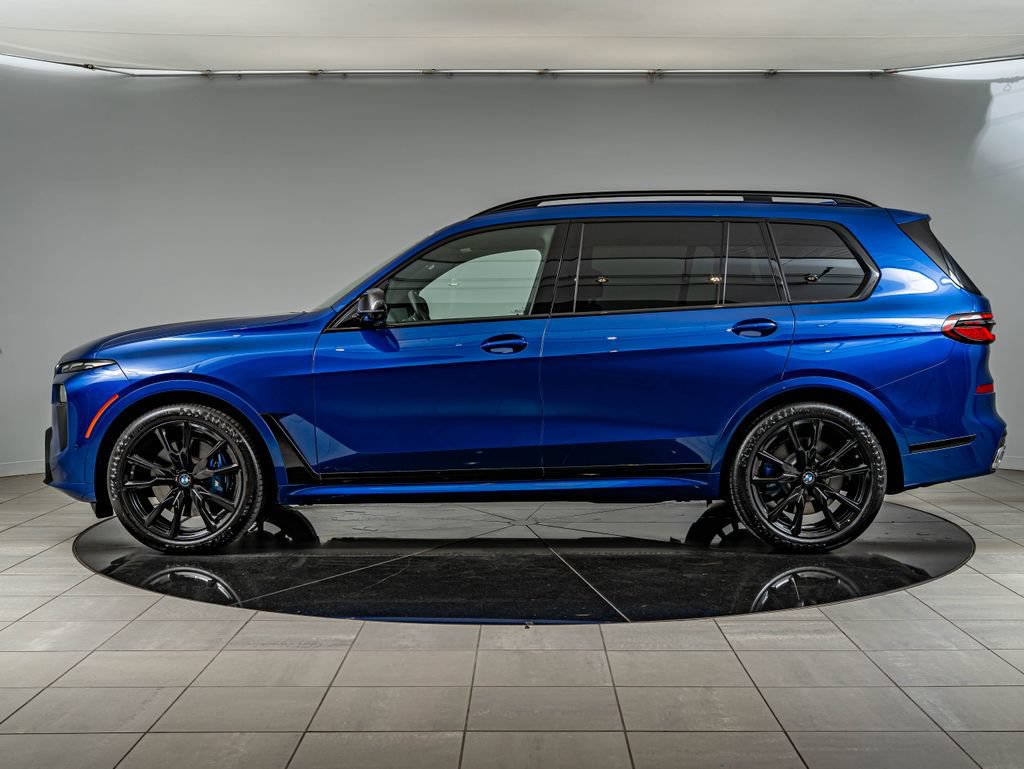 Used 2026 BMW X7 M60i AWD/4WD image 8