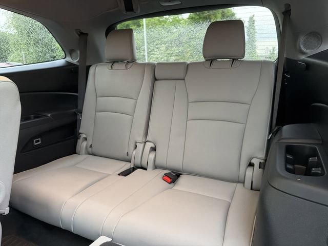 Used 2020 Honda Pilot Elite image 14