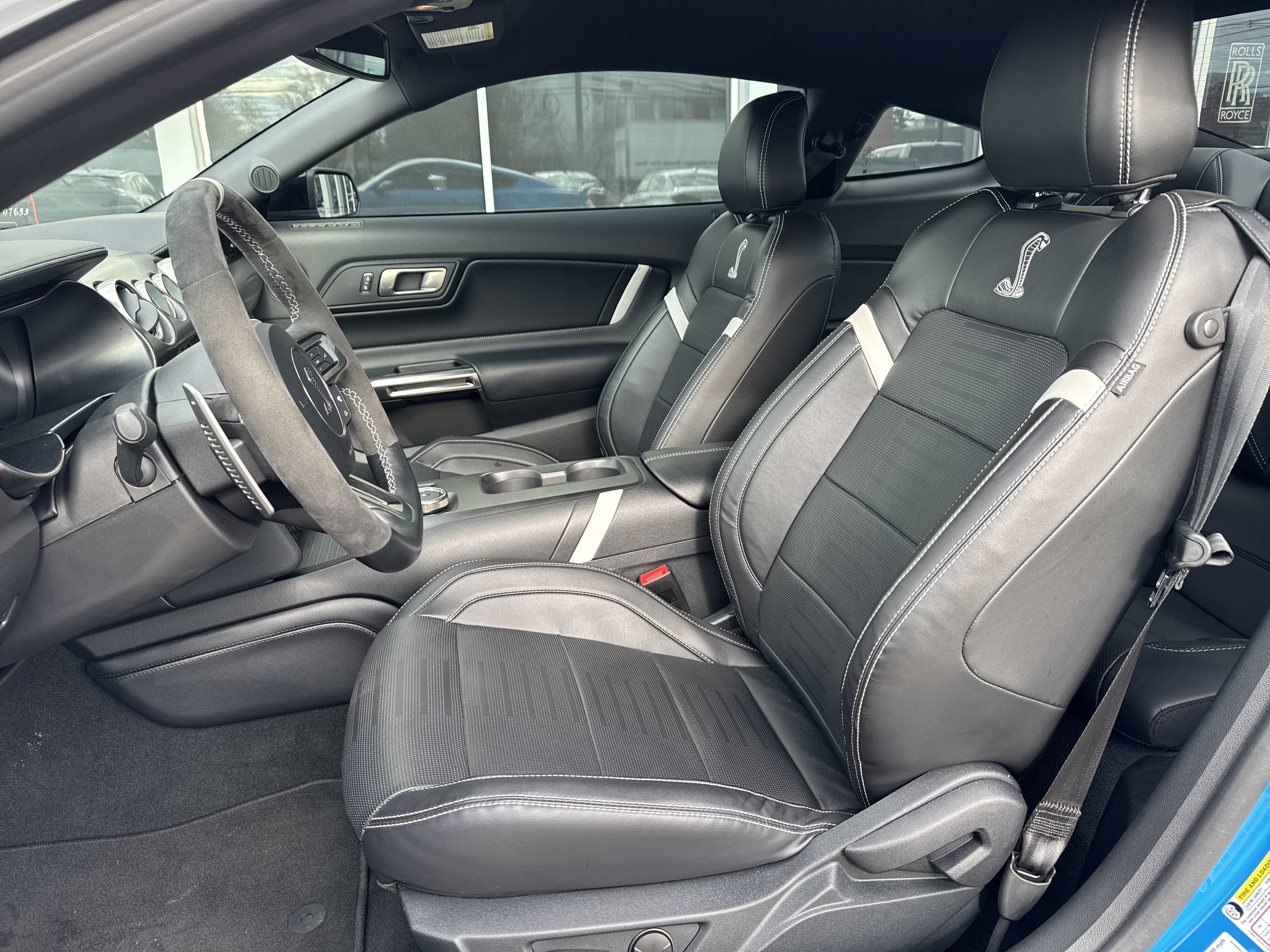 Used 2022 Ford Mustang Shelby GT500 w/ Technology Package image 15