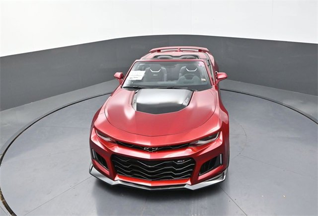 Used 2022 Chevrolet Camaro ZL1 image 16