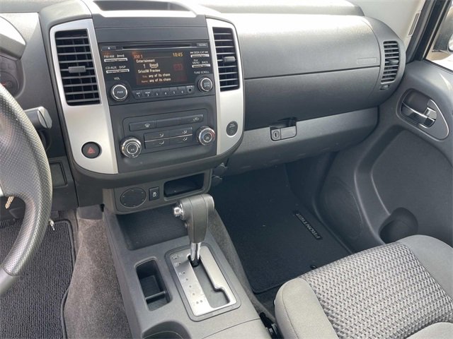 Used 2013 Nissan Frontier SV image 14