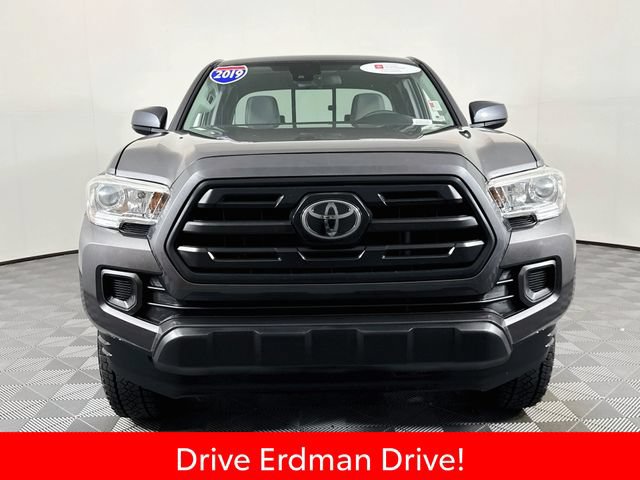 Certified 2019 Toyota Tacoma SR w/ SR Convenience Package AWD/4WD image 2