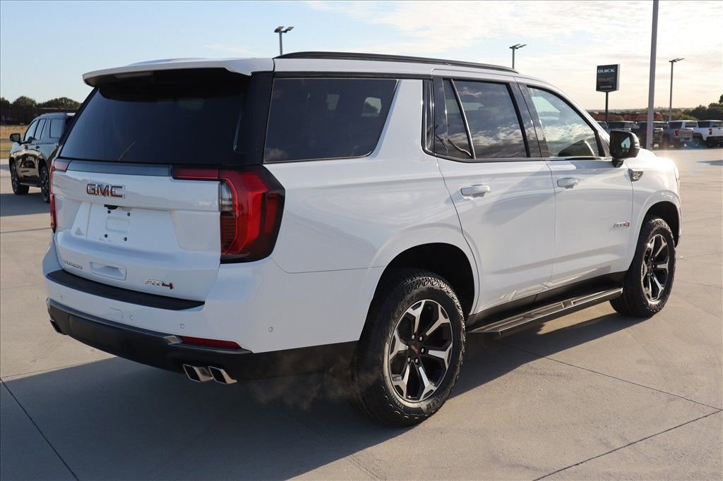 New 2026 GMC Yukon AT4 w/ LPO, Floor Liner Package image 4