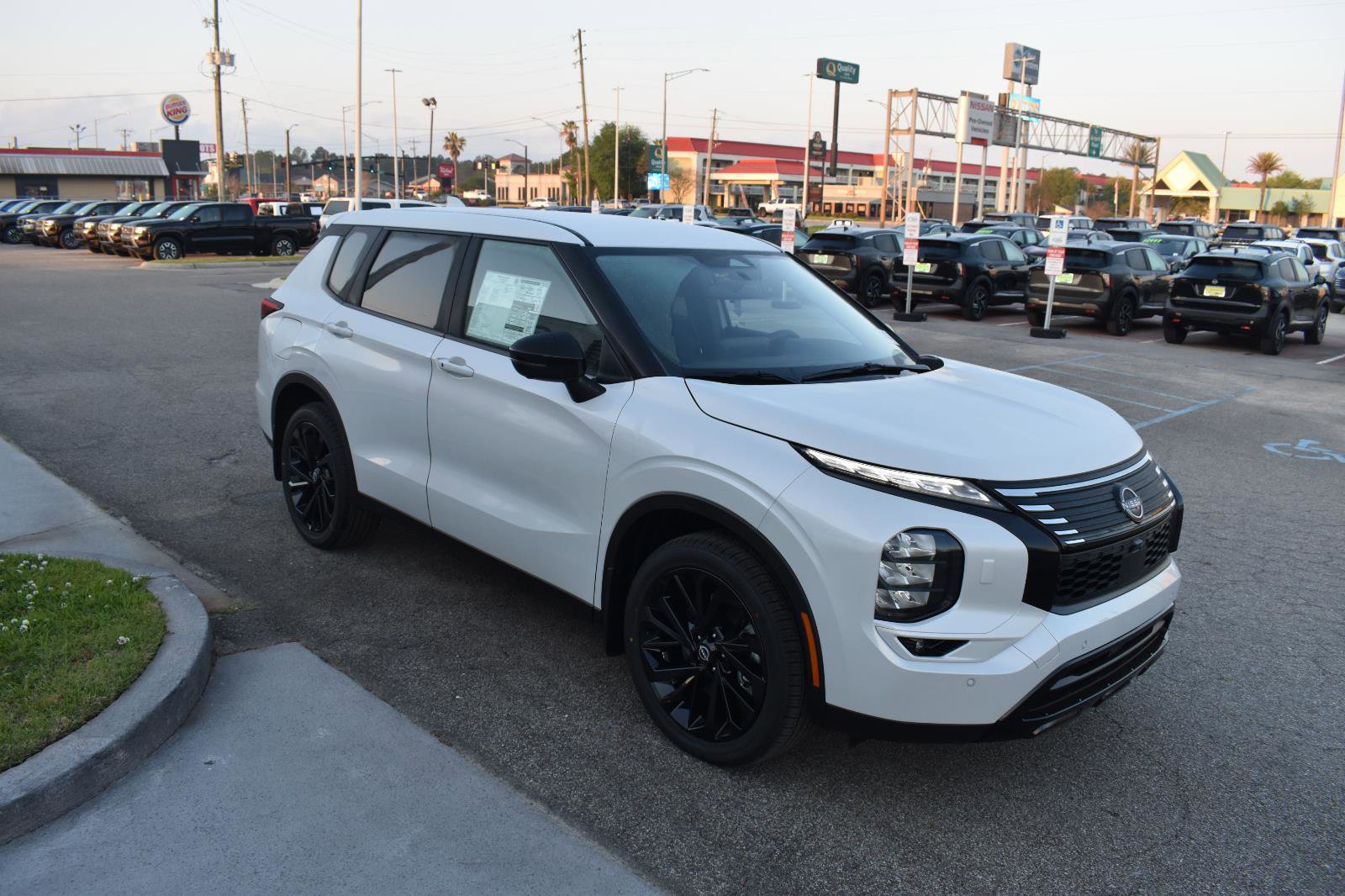 New 2026 Nissan Rogue SL image 14