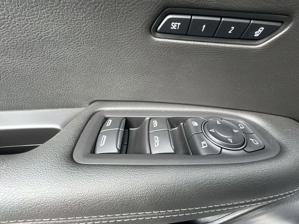 Used 2024 Cadillac XT6 Luxury w/ LPO, Floor Liner Package image 13