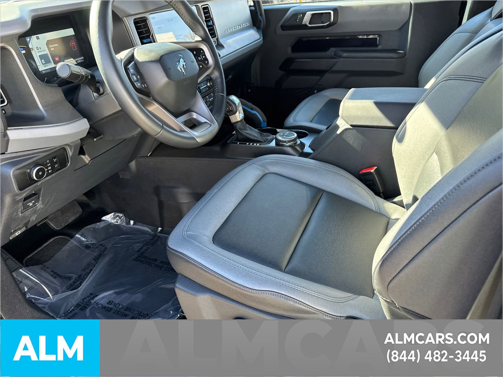 Used 2024 Ford Bronco Black Diamond image 11