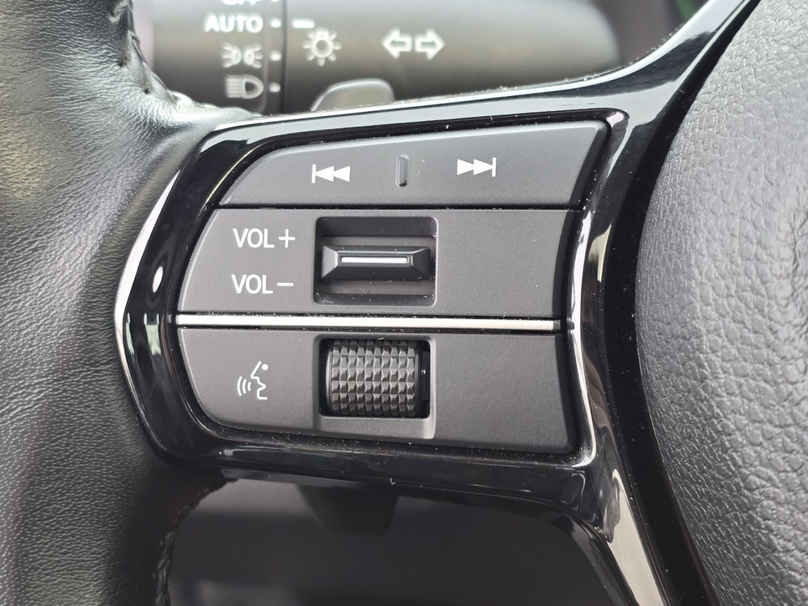 Used 2024 Honda Accord Touring image 28