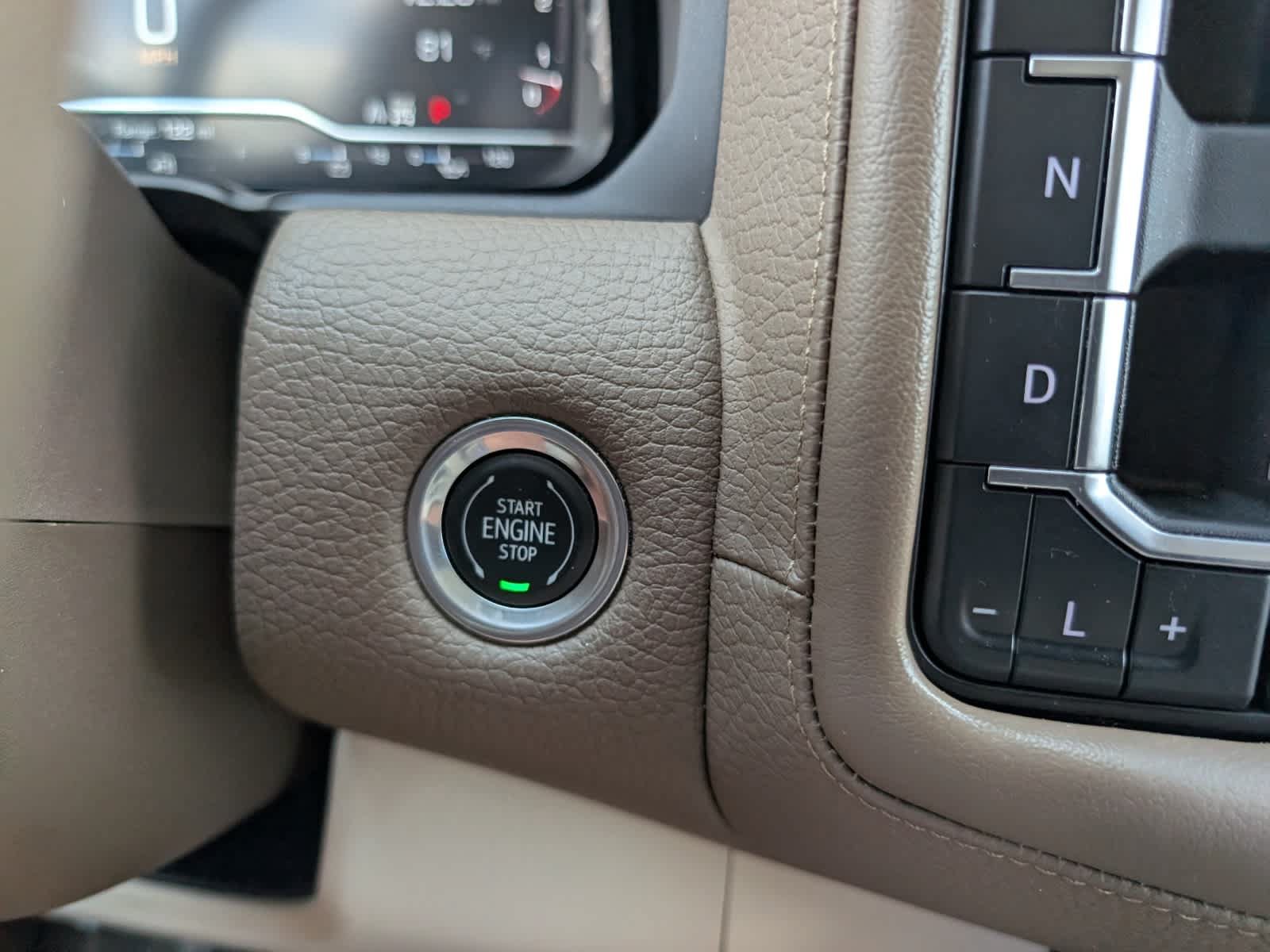 Certified 2022 GMC Yukon Denali AWD/4WD image 30