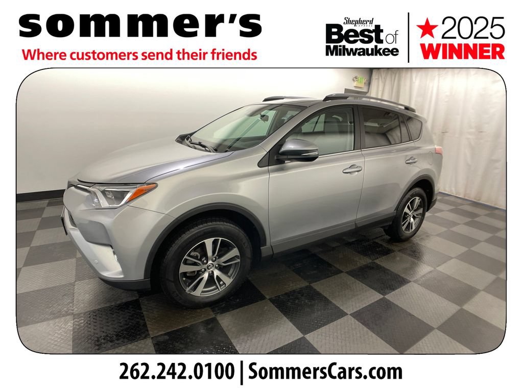 Used 2017 Toyota RAV4 XLE AWD/4WD image 7