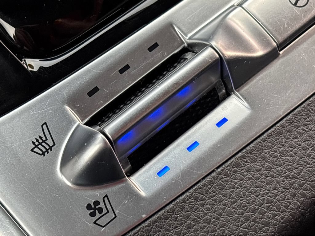 Used 2023 Kia Carnival SX Prestige FWD image 43