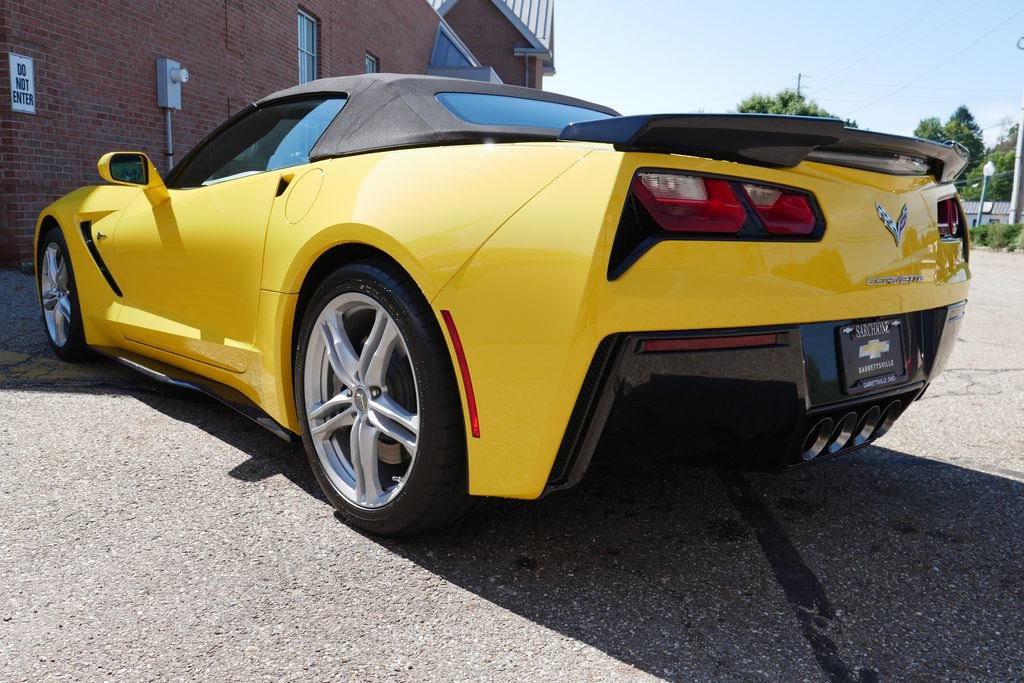 Used 2016 Chevrolet Corvette Stingray Convertible w/ 3LT Preferred Equipment Group RWD image 5