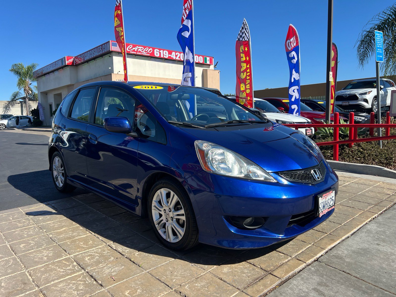 Used 2011 Honda Fit Sport image 2