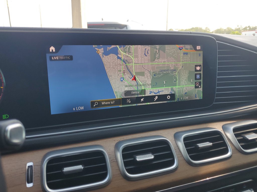 Used 2021 Mercedes-Benz GLS 450 4MATIC image 46