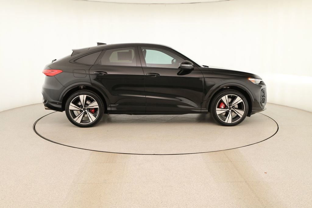 New 2026 Audi SQ5 Premium Plus image 8