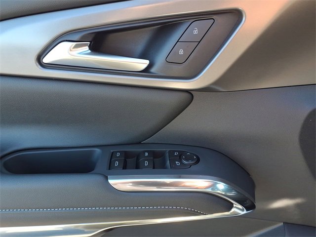 New 2026 Chevrolet Traverse LT w/ Sun and Wheel Package image 24