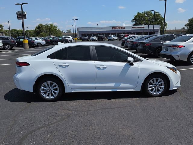 Certified 2026 Toyota Corolla LE w/ LE Premium Package FWD image 8