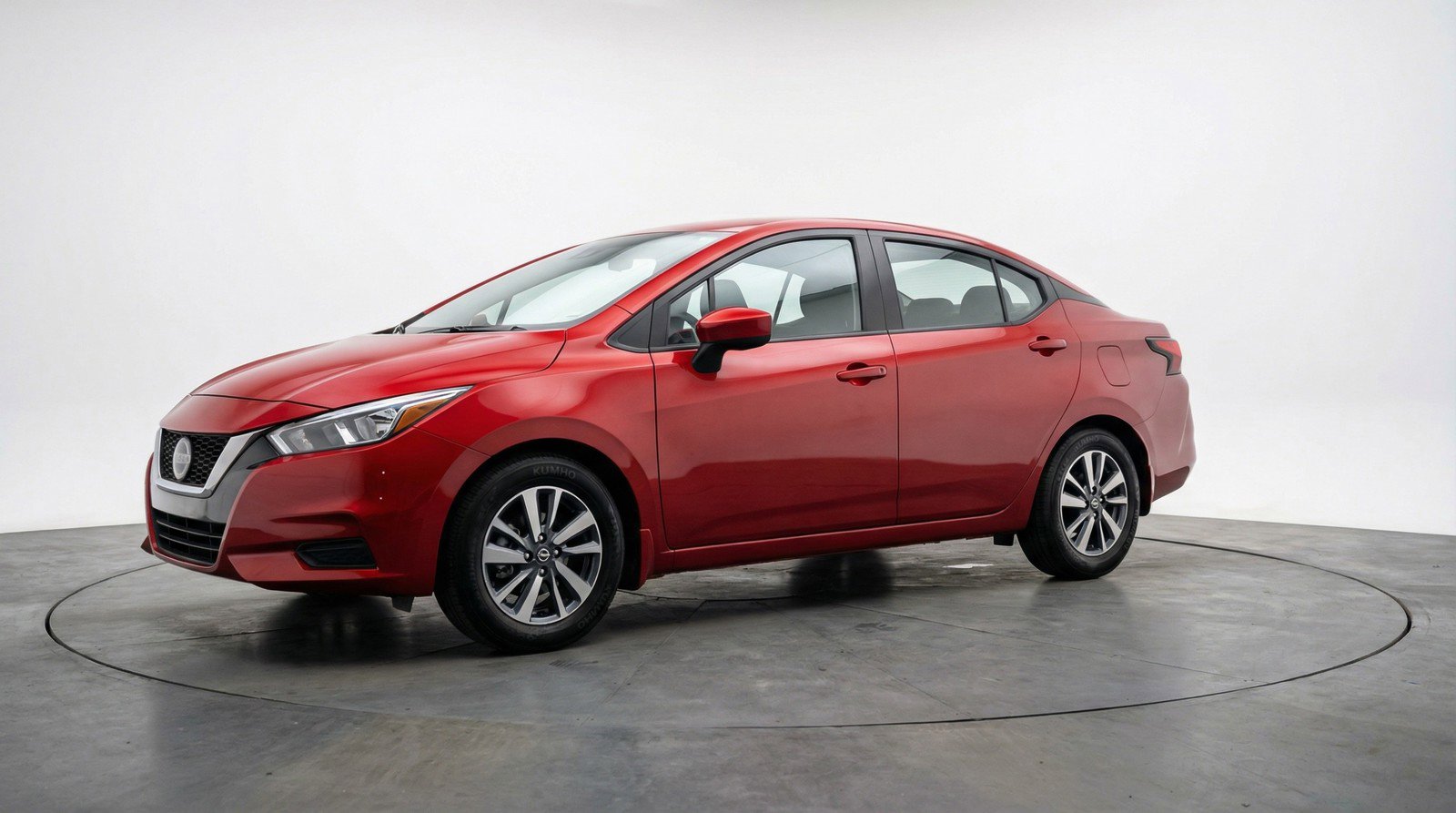 Used 2025 Nissan Versa SV FWD image 3